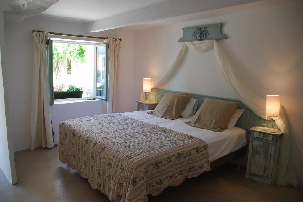 Le Domaine Saint Jean Bed & Breakfast Phòng bức ảnh